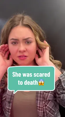 Her reaction😱 #fyp #foryou #fypage #foryoupage #fypシ #viral #fypシ゚viral #popular #surprise #tiktokmademebuyit #xybca #lifehacks #redlight #coldsore link in bio to purchase! 