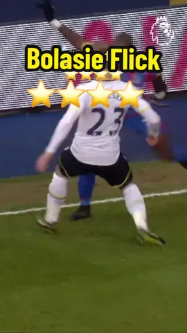 Bolasie flick tutorial ⭐️⭐️⭐️⭐️ #tyrellball #fyp #viral #viralskills #hardskills #voorjou #footballtikok #bolasie #bolasieflick 