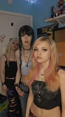 i hate ACT testint #classof09gamecosplay #nicoleclassof09cosplay #jeckaclassof09cosplay #emilyclassof09cosplay #emilyclassof09 #jeckaclassof09 #nicoleclassof09 #emilycosplay #jeckacosplay #nicolecosplay #classof09cosplay #classof09game #classof09 #emo #alt #cosplay 