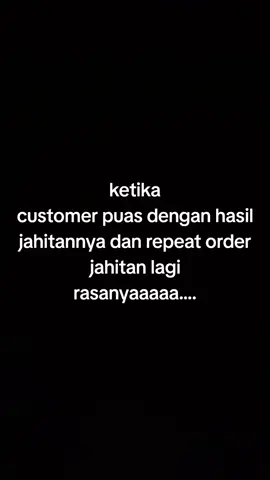 waah bahagia banget pastinya... pelanggan senang penjahit pun bahagia 🥰 Betul apa betul ??? salam satu jarum 🪡✊🏻 #ceritapenjahit #curhatanpenjahit #jasajahit #penjahitonline #penjahitwanita #penjahit 