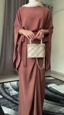 Ada yang mencari baju raya simple and murah takkk? I jumpa satuuu 🥳  #bajuraya2024 #raya2024 #pario #bajukaftan #kaftanpario #fyp 