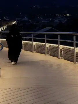 واحفظي عرضي فان الارض غالي اتمنى دونه او تذبحيني