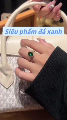 Siêu phẩm đá xanh phong thuỷ may mắn tài lộc #thoitrang #tinhte #sangtrongquyenru #maymantailoc🍀☘️ 