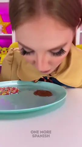 Lips made of chocolate #xuandongvlog #usa #usa_tiktok #food 