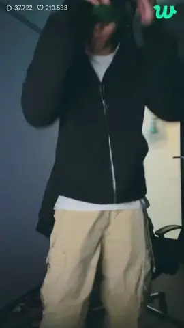 juyeon dancing to baby doll by dominic fike during his weverse live 😩 #juyeon #theboyz #tbz #fyp #kpopfyp #더보이즈 #주연 #17uyeon #babydoll 