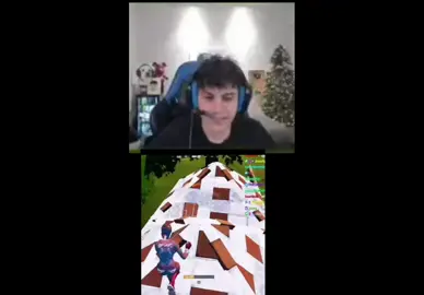 Burger get off the chair #cat #burger #tiktokcats #meme #fyp #trend #gaming #fortnite