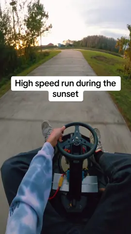 A little #crazycart #asmr for you 😉#drifting #taxigarage #cartok 