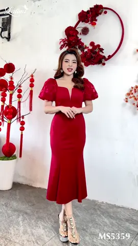 Đầm body chơi Tết trẻ trung thanh lịch cho quý cô Latina #latina #damtrungnien #damdochoitet #damtet2024 #dambody #dambodytondang #damthietke #xuhuon 