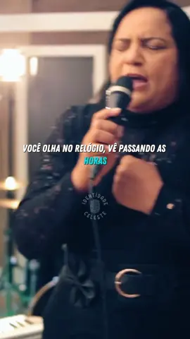 A Vitória Chegou - Aurelina Dourado #statusgospel #status #musicagospel #gospel #louvor #adoracao #hino #music #avitoriachegou #aurelinadourado #fygospel 