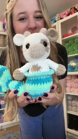 I love how this one turned out!!!! . Pattern by me releasing 1/13!! Yarn premier parfait chunky  . #crochet #crochetgrove #crochetmermaid #crochetcow #crochetedcow #crocheter #crochetinspo #crochetinspiration #crochetideas