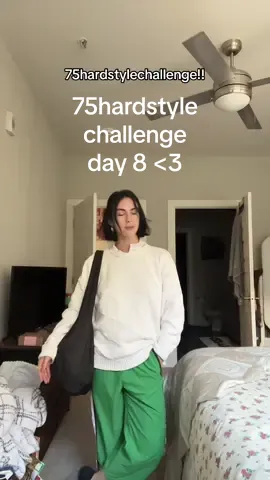 #75hardstylechallenge day 8! keepin cozy and jumping outisde the comfort zone. have a gr8 thursday mwah :) #OOTD #gettingdressed 