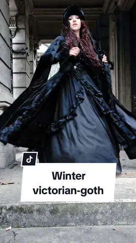 Gothic Winter vibes ❄️🖤 #gothicfashion #punkrave #punkravestore #restylepl #victoriangoth #victoriangothic #victoriangothicfashion #victoriangothicaesthetic #royalgoth #elegantgoth #wintergoth #victorianjewelry #romanticgoth 