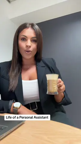 #linkedin #linkedintips #linkedinprofile #personalassistant #personalassistantlife #morningroutine #morningroutineaesthetic #coffeelover #fridayvibes #careergrowth #professional #sydney #lifeofaPA #whatido 