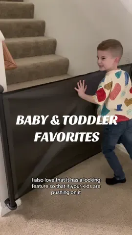 Another great #babymusthave 👶🏻♥️ #momcozy #babyfavorites #babygate #toddlerfavorites #babyproofing #amazonbabyfinds 