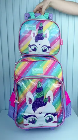 Mochilas Unicórnio Up4You!! 🦄🌈 Qual o seu modelo preferido?😊 #mochila #infantil #unicorn #unicornio #papelaria #materialescolar #voltaasaulas 