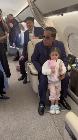 ចេញដំណើរត្រឡប់ទៅមាតុភូមិវិញ