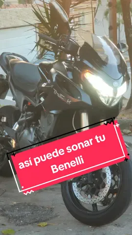 Suena bien esta #benellitreck899 ???? #motopolicia 