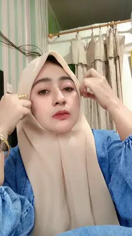 cuaca yg mendung ....  terkadang hati kecil ini berkata apa aku yg boduh tau aku yg terlalu sayang &  terlalu berharap yg lebih #oreng #matureh #pamekasan #sumenep #zae 