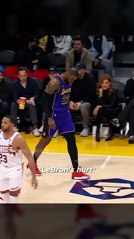 LeBron & the Lakers are getting DESTROYED 🫣 #NBA #basketball #fyp #foryou #foryoupage 