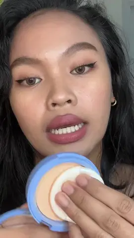 Stay flawless On-The-Go!!!!😼 #sacelady #saceladycosmetics #facepowder #compactpowder #settingpowder #waterproof #tiktokmakemebuy #tiktokfinds 