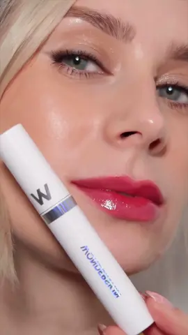 Our fav for #CherryLips 🍒👄 @Babydewyou wears our Lip Stain Masque in ‘Romance’  #wonderskin #wonderskinlipstain #cherrylipstick #longwearlipstain #waterprooflipstain 