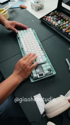Modding Keyboard ASMR #giaoheoreview #giaoheostudio #unboxing #keyboard #asmr 