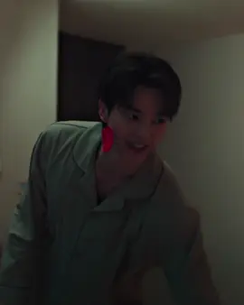 #GUWON — Never thought I'd LIVE for a clip of #songkang crawling towards me😭🔥 //sc: munscenes// #mydemon #jeongguwon #miadorabledemonio #fyp #4u #sdf_edits_ #kdramas 