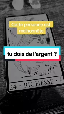 Tu fois de l'argent à quelqu'un ? #tiragedecartes #voyancetiktok #voyancegratuite #cartomancienne🔮 #tiragedecartesgratuit #tirage 