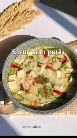 Sayur tahu putih klu orang jawa nyebutnya “jangan tahu entah” menu rumahan sederhana yg satu ini biasanya jadi favorit nya ibu” & mbah”ku, tpi aku juga suka sih😅 #resep #masakanrumahan #masakansederhan #masakanndeso #sayurtahu #sayurtahuputihan 