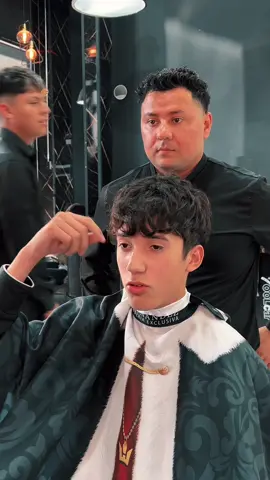 Low fade con #gerardoayala  #hair #cut #suscribete #compartir #chile  @Official RCTI  @Bunda ela  @Official RCTI