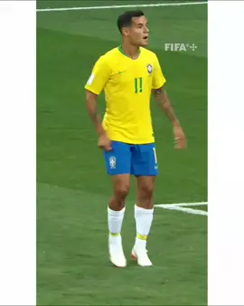 - আপনি কখনো ইতিহাস পরিবর্তন করতে পারবেন না তবে চাইলেই নতুন এক ইতিহাস টিকই লিখতে পারবেন! 😊 ‘দ্য লিটল ম্যাজিশিয়ান’ কুতিনহো  শুভ জন্মদিন Philippe Coutinho😍 ডিবক্সের বাহিরের থেকে ডিরেক্ট শটে গোল করার জন্য বিখ্যাত কুতিনহো এইবার বিশ্বকাপে ব্রাজিল টিমে আমার সবচেয়ে প্রিয় খেলোয়াড় কুতিনহো 😍 তাকে বলা হয় যাদুর কৌটা  ছেলেবেলায় লাজুক প্রকৃতির কিছু ছেলে থাকে। যারা সবার সঙ্গে মিশতে স্বাচ্ছন্দ্যবোধ করে না। নিজেকে গুটিয়ে রাখতেই বেশি পছন্দ করে। বিভিন্ন ধরনের কৌশল বা কোনো খেলা জেনেও অন্য শিশুদের সঙ্গে খেলতে চায় না। ছোটবেলায় ‘ও ম্যাজিকো’ বা ‘দ্য লিটল ম্যাজিশিয়ান’ নামেই বেশি পরিচিত ফিলিপ কুতিনহোর জীবন কাহিনীটি ঠিক এমনই। পুরো নাম ফিলিপ কুতিনহো কোরেয়া। জন্ম ব্রাজিলের রিউ ডি জেনিরোতে, ১৯৯২ সালের ১২ জুন। স্প্যানিশ ক্লাব বার্সেলোনা ও ব্রাজিল জাতীয় দলের অ্যাটাকিং মিডফিল্ডার কখনওবা উইঙ্গার হিসেবে খেলে থাকেন। বাবা হোসে কার্লোস কুতিনহো ও মা ডোনা মারেল্ডা কুতিনহোর টানাপোড়েনের সংসারে ফিলিপ শৈশব কাটিয়েছেন তার বড় দুই ভাইয়ের সঙ্গে। ফিলিপ কুতিনহোর ফুটবল যাত্রা শুরু হয়েছিল লাজুক স্বভাব আর নিজের ভেতরের রপ্ত করা কৌশলের সমন্বয়ে। ছোটবেলায় প্রায়ই একা থাকতে বেশি পছন্দ করতেন তিনি। কোনো কাজ করতে বললে প্রায়ই কান্না করতেন। বাড়ির পাশেই ছিল বিখ্যাত মারাকানা স্টেডিয়াম। রিওডি জেনিরোর রোচা নামক বস্তি এলাকায় প্রায়ই কংক্রিটের মাঠে বড় ভাইদের ফুটবল খেলা দেখতেন বসে। ফুটবলকে পছন্দও করতেন, তবে কখনও খেলতেন না। কুতিনহোর ফুটবল জাদুর প্রথম ঝলক জনসমক্ষে আসে ছয় বছর বয়সে। দাদির অনুরোধেই কুতিনহোকে ভর্তি করানো হয় স্থানীয় ফুটবল একাডেমিতে। প্রথমে তিনি কান্না করেছিলেন। কিন্তু সতীর্থদের অধিকাংশই পরিচিত থাকার কারণে নিজেকে মানিয়ে নিয়েছিলেন। ফুটবলের প্রতি ছোটবেলা থেকেই অনুরক্ত কুতিনহো এলাকায় একমাত্র তরুণ ডেডবল বিশেষজ্ঞ হিসেবে পরিচিতি পেয়েছিলেন। তার বল পাস করার ক্ষমতা, মাঠের পার্শ্বদেশ থেকে বল নিয়ে ছোটা এবং তার সামগ্রিক বিচক্ষণতার কারণেই তাকে ‘দ্য লিটল ম্যাজিশিয়ান’ ডাকা হয়। স্থানীয় একটি ফুটবল টুর্নামেন্ট প্রতিযোগিতায় অংশগ্রহণ করে প্রথমে তিনি নজরে পড়েন ব্রাজিলিয়ান ফুটবল ক্লাব ভাস্কো দা গামার কোচের। ১৯৯৯ সাল থেকে ২০০৮ সাল পর্যন্ত এই ক্লাবে খেলেছেন। ২০০৮ সালে ইতালির ক্লাব ইন্টারমিলান ৪ মিলিয়ন ইউরোতে তাকে কিনে নেয়। যদিও ধারে ভাস্কোতেই খেলেন তিনি। এ সময় ভাস্কোকে সিরি-এ বি শিরোপা অর্জনে সহায়তা করেন কুতিনহো। ২০০৮ থেকে ২০১৩ সাল পর্যন্ত মিলানের হয়ে খেলেন তিনি। এরপর ২০১৩ থেকে ২০১৮ সালের জানুয়ারি পর্যন্ত ইংলিশ ক্লাব লিভারপুলের হয়ে খেলেছেন কুতিনহো। এ বছরের জানুয়ারিতে বার্সেলোনায় যোগ দেন কুতিনহো। ব্রাজিলের হয়ে কুতিনহোর জন্য প্রথম সুযোগ আসে ২০০৫ সালে। এ বছর তিনি অনূর্ধ্ব-১৫ দলে ডাক পান। এরপর ২০০৯ সালে ব্রাজিল অনূর্ধ্ব-১৭, ২০১০ সালে জাতীয় দল, ২০১১ সালে ব্রাজিল অনূর্ধ্ব-২০ দলের জার্সি গায়ে খেলেন কুতিনহো। ২০১৪ সালের ব্রাজিল বিশ্বকাপে কুতিনহোর ওপর তৎকালীন কোচ স্কলারি ভরসা না রাখলেও বিশ্বকাপের পর ভরসা রেখেছেন নতুন কোচ দুঙ্গা। দেশের হয়ে ৩৫ ম্যাচে করেছেন ৯ গোল। ক্রিষ্টিয়ান ধর্মভক্ত কুতিনহো তার ফুটবল ক্যারিয়ারে ব্রাজিলিয়ান কিংবদন্তি রোনালদিনহোকেই আইডল মানেন। ব্যক্তিজীবনে এক কন্যাসন্তানের জনক কুতিনহোর সব থেকে কাছের বন্ধু ব্রাজিলিয়ান ফুটবল তারকা নেইমার ও রবার্তো ফিরমিনো। রাশিয়া বিশ্বকাপে সুযোগ পাওয়া কুতিনহো অবশ্যই চেষ্টা করবেন তার বন্ধুসম সতীর্থদের নিয়ে এবারের বিশ্বকাপের মঞ্চ রাঙাতে।💜@Bahia Principe Hotels&Resorts #blackboy_alamin_20 #brazilian 