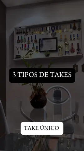 Leia a legenda 🚫 3 tipos de takes pra você fazer vídeos mais dinâmicos: 1. Take único - Consiste em um movimento único e suave, para trás ou para frente; 2. Take slide + meia lua - Consiste em um movimento lateral feito em formato de meia lua; 3. Take combinado - Consiste em fazer um único movimento, combinado com uma aceleração para mostrar um novo ângulo; Feito! Com esses 3 movimentos eu tenho certeza que você consegue fazer um vídeo muito bacana. E aí, me conta aqui, qual movimento você mais gostou? #mestremobile #filmaker #dicas #capcut #takes 