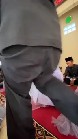 sworone opo wi....  g iso ngempet guyu..  #storytime #saleho_087 #akadnikah #celanasobek 