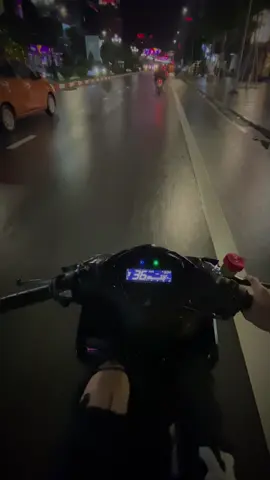 chill phố #xuhuong #WhatToPlay #Xmas2023 #vario125 