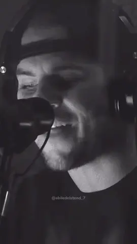 M. Shadows ‘The Stage’ vocals 🎙️🤘🏻🦇 • • • #avengedsevenfold#thestage#thestagealbum#thestageworldtour#a7xbreakdown#a7x#avengedsevenfoldvideos#avengedsevenfoldlive#avengedsevenfoldlyrics#a7xforever#a7xlive#a7xlyrics#singer#mattshadows#mshadows#matthewcharlessanders#synystergates#syngates#zackyvengeance#johnnychrist#therev#riptherev#brookswackerman#foREVer#lifeisbutadream#libad 