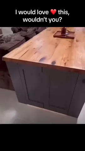Secret Room underneath the table setting ❤️ i woukd love this wouldn’t you?