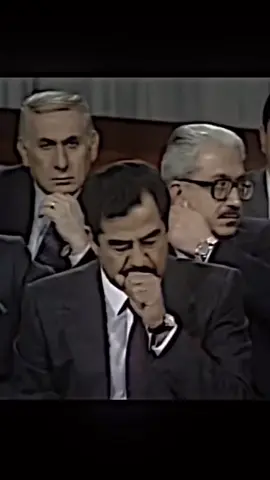 بين الكبر ها #صدام_حسين #صدام_حسين_المجيد_رئيس_جمهورية_العراق #المهيب_الركن_صدام_حسين_الله_يرحمه 