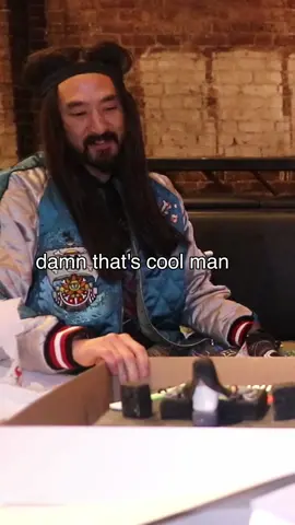 Gave @Steve Aoki a custom cake #drakeplscollab
