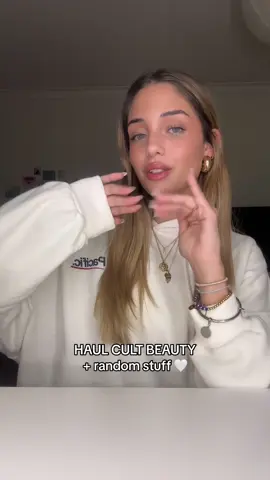 HAUL da Cult Beautyyy 😙😙🩷 (a make já estava péssima pq já era tarde mas vai assim mesmo🥲), beijos besties😙😙 #haul #makeuphaul #cultbeauty #cultbeautyhaul #makeup #beauty 