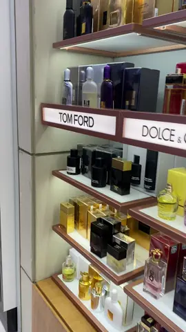 Heaven 😍 Location: city center Faces #fyp #fypage #foryoupage #fypシ #fypシ゚viral #for #foryou #fyppppppppppppppppppppppp #viral #viralvideo #viraltiktok #fragrance #fragrances #fragrencetiktok #perfume #perfumetiktok #perfumes #citycentermall #faces 