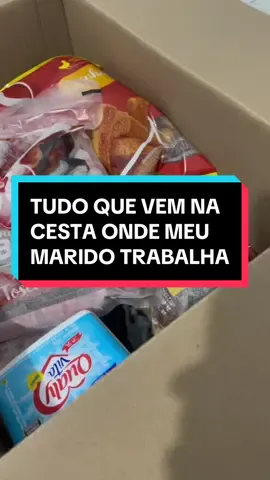 Todo mês ele recebe uma cesta de produtos, e no mês de janeiro ele ganhou duas. . . . #brf #sadia #perdigao #qualy #cestaempresa #fy #fyyyyyyyyyyyyyyyy 