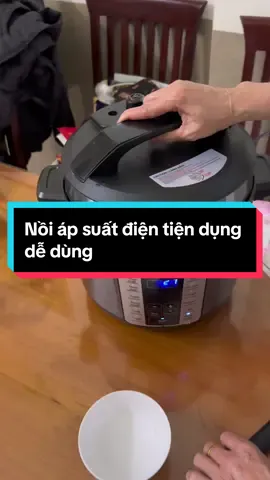 Nồi áp suất điện tiện lợi dễ dùng. nhiều chế độ phục vụ công việc nấu ăn của các bà nội chợ #rewiew #noiapsuat #lockandlock  