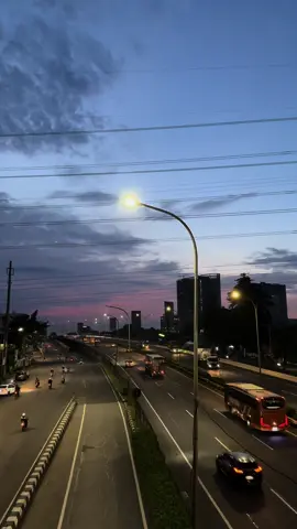 tag orangnya/ inisiallnya aja ya