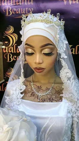 Walaalaha beauty salon celash #walalalha #beauty #salon #celashabiyaha☝️🥰 #galmudugnimo💙🤍💚somali 