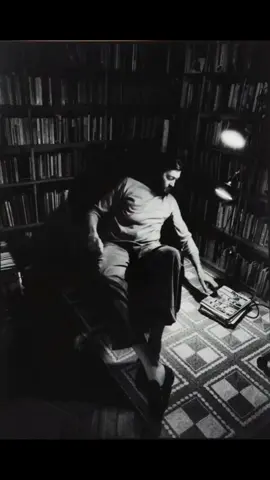 Aplazamiento de las gotas (Voz de Julio Cortázar) #libros #books #BookTok #literatura #literaturalatinoamericana #juliocortázar 