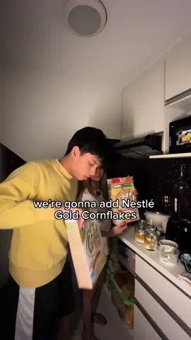 Gusto niyo magpataas ng baon sa parents mo this 2024? Try making them breakfast with @NestlePH Gold Cornflakes #CreateYourBowlOfGold #breakfast #cooktok #fyp #russcojarvina 