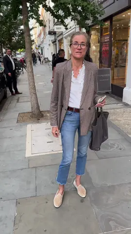 Love Everything😍 . . #StreetStyle #streetwear #StreetFashion #london #fashioninspo #fashiontok #publicinterview #outfitideas #OOTD #trending #fashioninspo #foryou #viral #foryoupage #unitedkingdom #outfitoftheday 