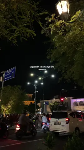 Abadi semua rasa ini 🥀  #foryoupage #TikTokImpact #fyppppppppppppppppppppppp #storytime #fypdongggggggg #katakatasedihkecewa #kataktaesthetic #laguindonesia #TikTokPromote #sad #sadvibes🥀 #vidioestestic #lagugalaubaper #lirik #jogja24jam#lirik #fyp #fypシ #fypシ゚viral #soundviral #tiktok #musikindonesiadispotify 