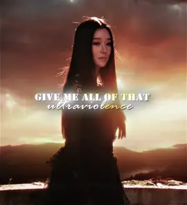 She listens to lana del rey #itsokaytonotbeokay #komunyeong #seoyeji #kdrama #edit #fyp 