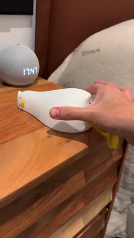 ME ENCANTA 🥰🦆                                         #saesi #ducklamp #ducklight #lampara #aliexpress #productostopaliexpress #saesimehizocomprarlo #saesiii #homedecor 